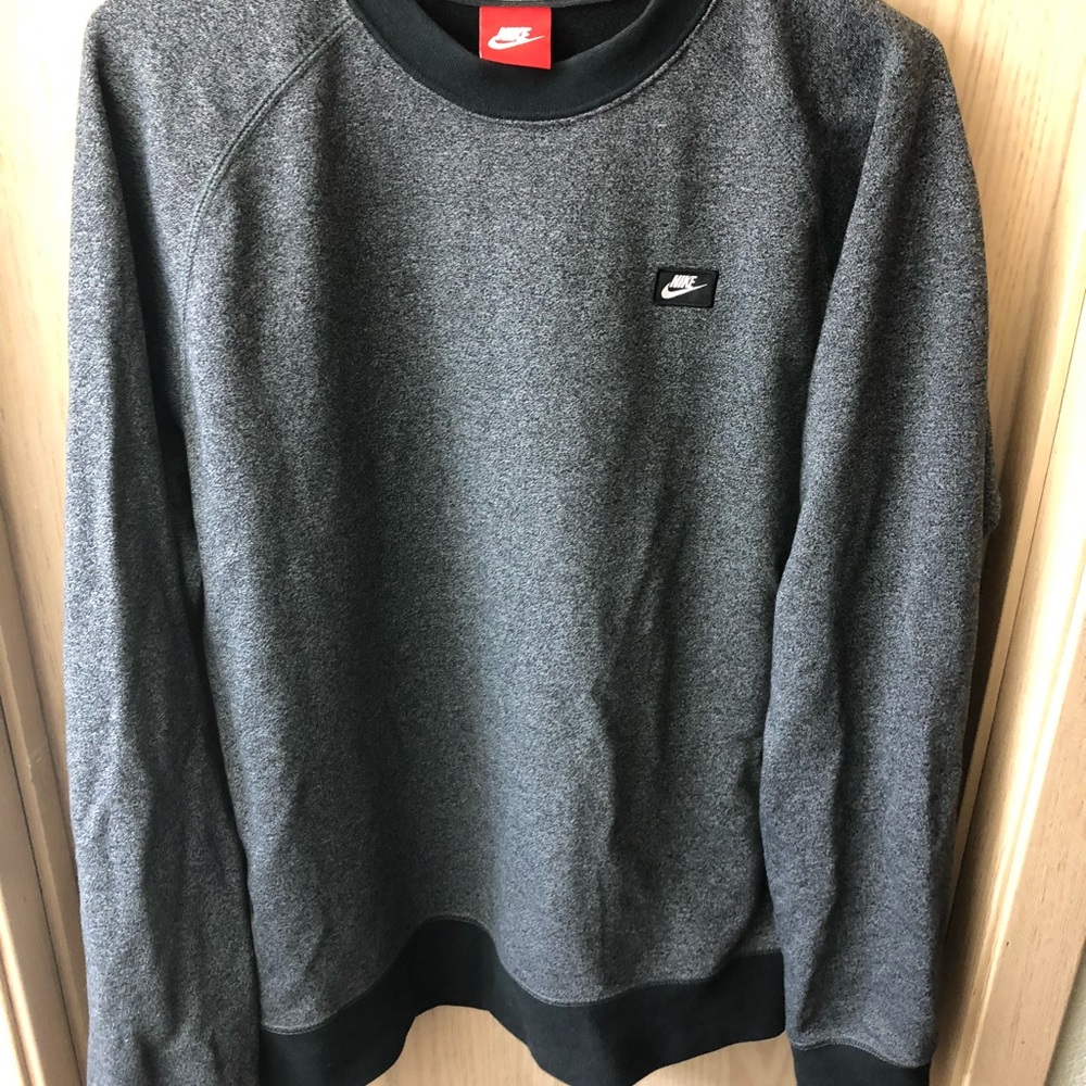 Nike pullover